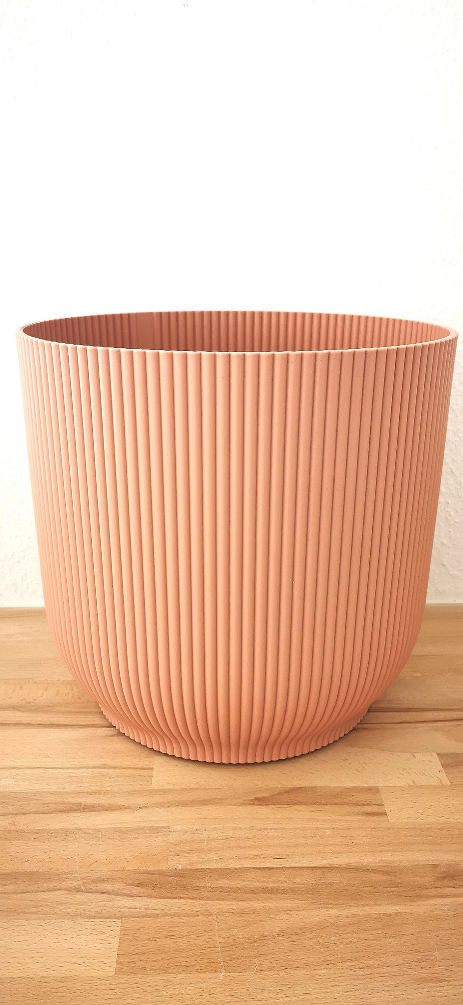 ELHO Plastic Pot - Delicate Pink